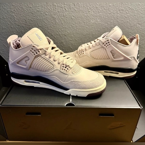 Jordan 4 A Ma Maniere W.Y.W.S size 11 Men's/12.5 Women's - Picture 3 of 16